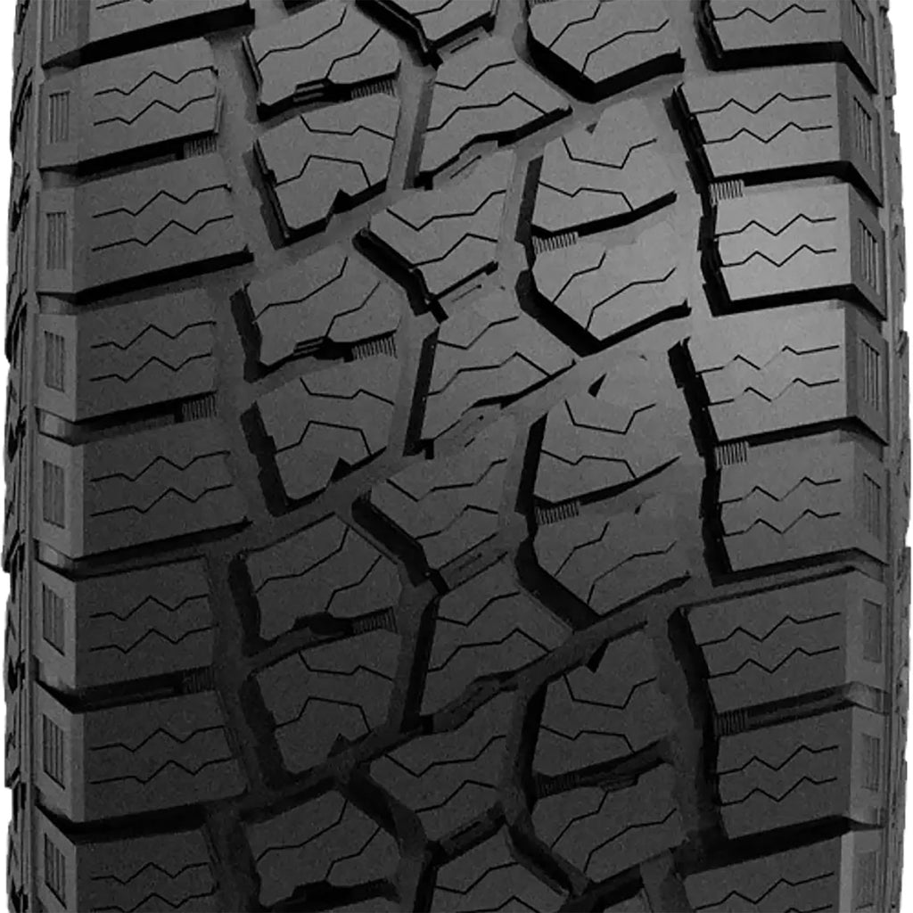 All Terrain Light Truck Tire Q68160
