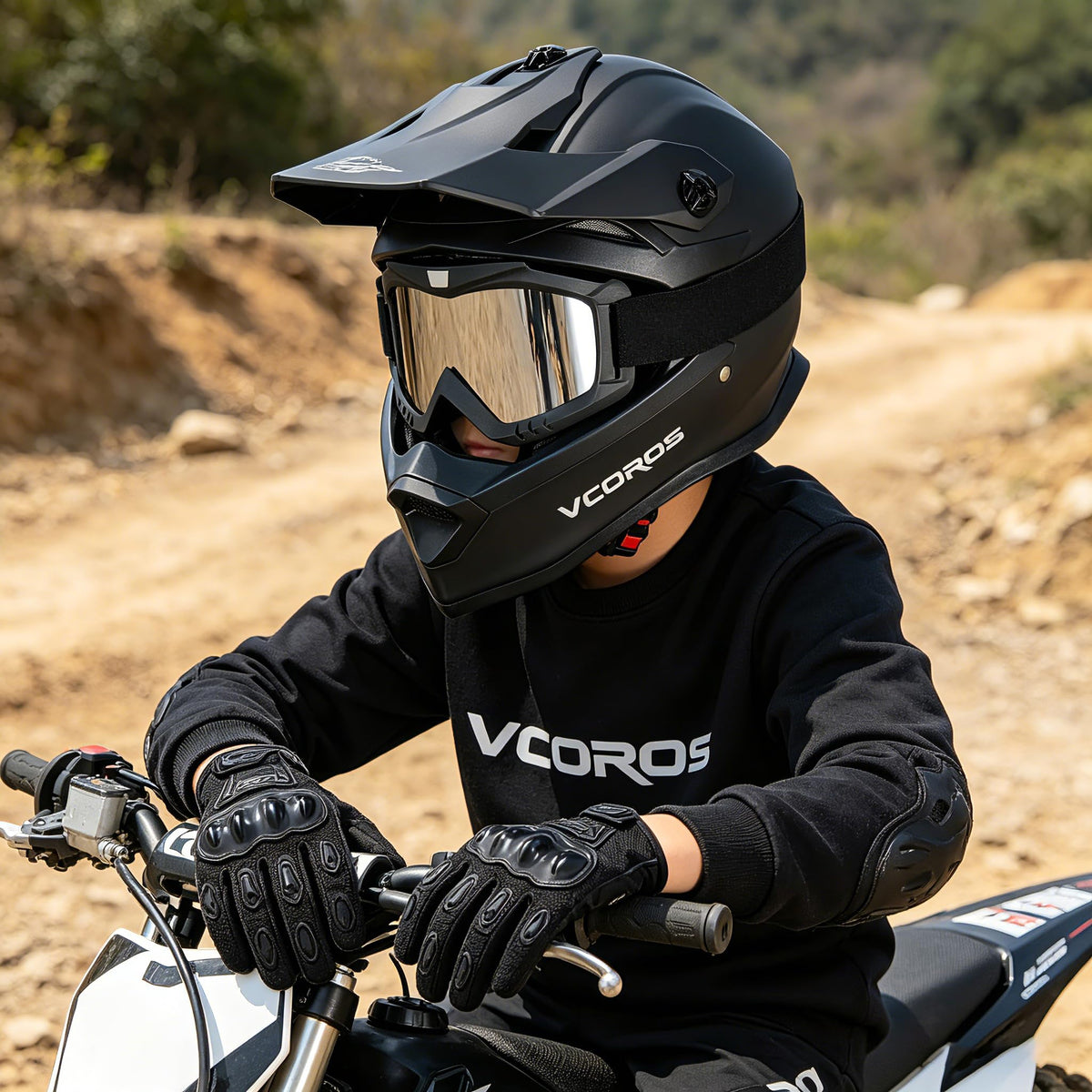 Kids Dirt Bike Helmet Set DOT Certified with Goggles Gloves B995741