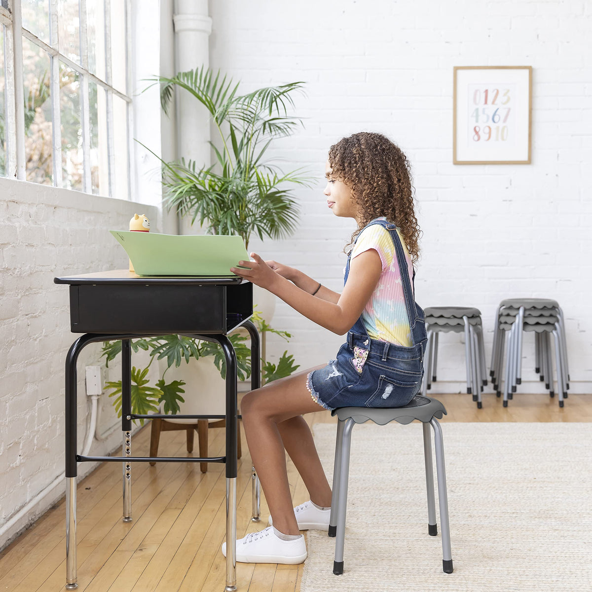 Grey 8-Piece Stackable Stool Seating Set R725