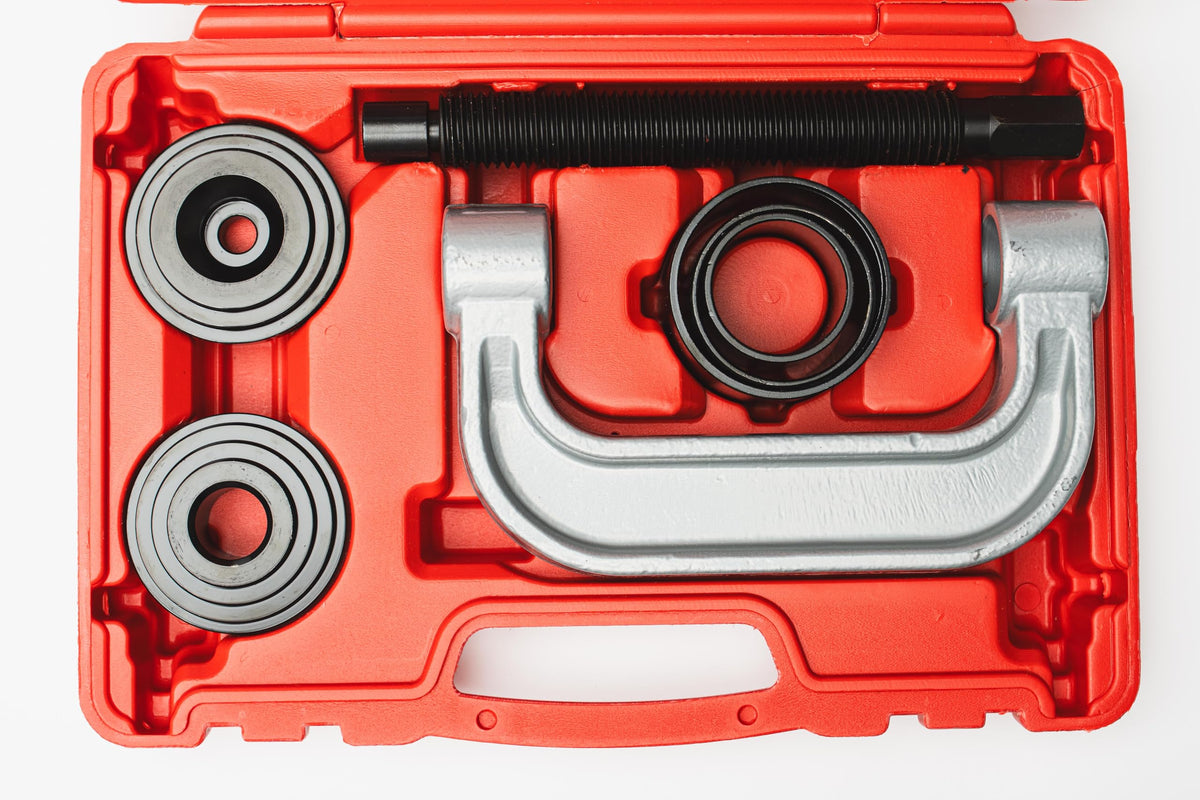 Forged Ball Joint Press Kit with Case W984373